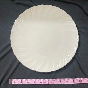 Vtg Weatherly By Lenox Dinner Plate Scalloped Edge Ivory Bone Gold Trim 10.5”